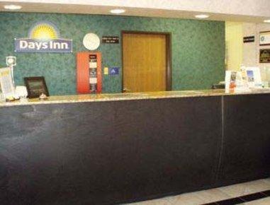 Days Inn By Wyndham Dallas Garland West Exterior foto